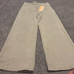 Risen flare jeans size 13/31 NWT